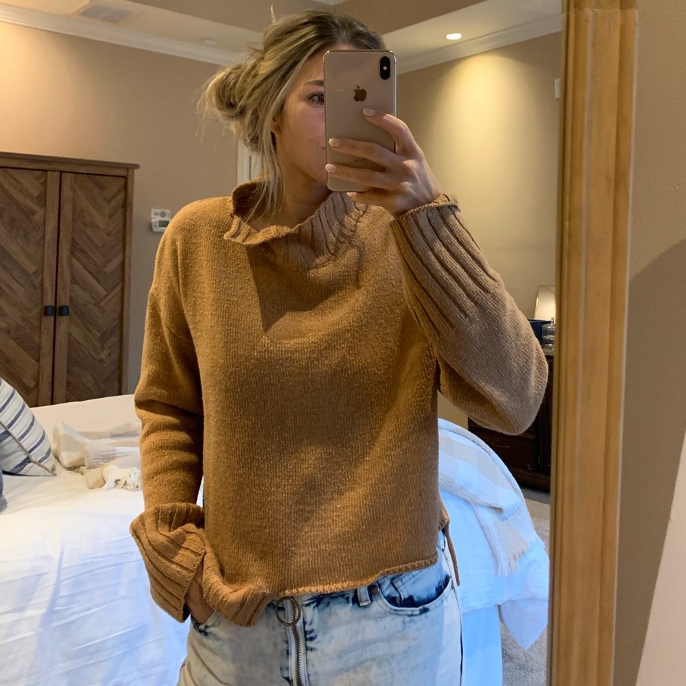 SHEIN Asymmetrical Hem Sweater